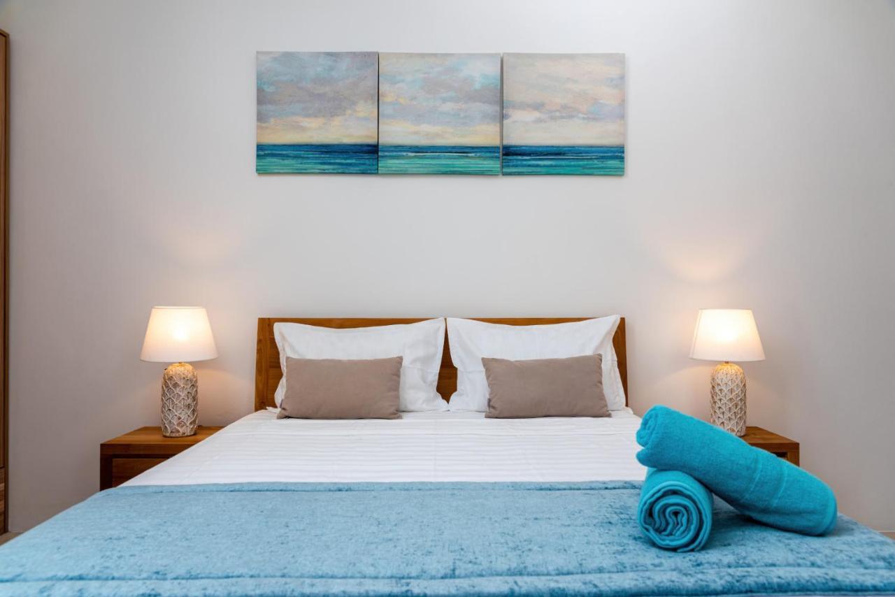 West Wood Holiday Apartment, C6 - Flic En Flac With Pool At A Quiet Location, Beautifully Decorated And Close To The Beach Ngoại thất bức ảnh