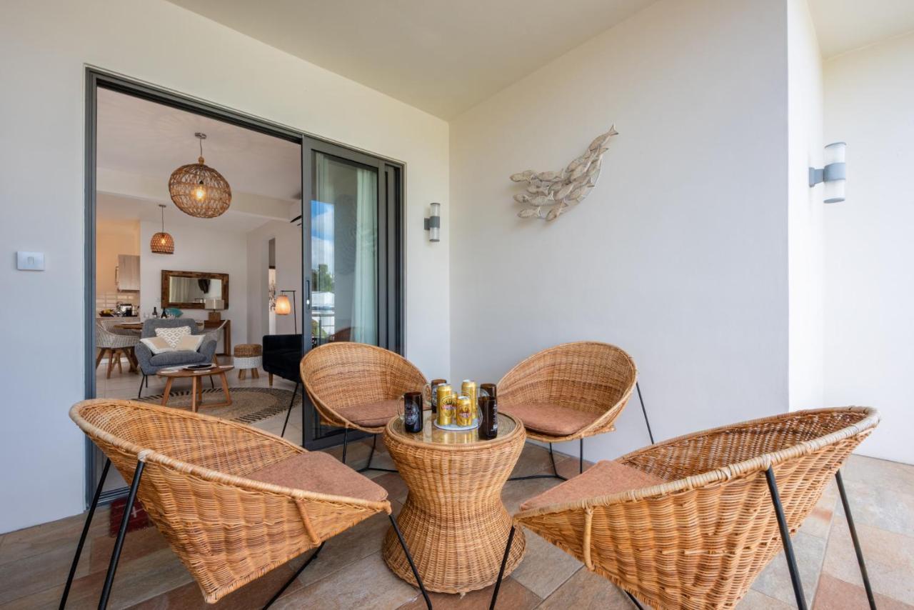 West Wood Holiday Apartment, C6 - Flic En Flac With Pool At A Quiet Location, Beautifully Decorated And Close To The Beach Ngoại thất bức ảnh